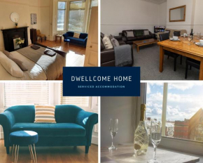 Dwellcome Home Ltd 4 King Bedroom Townhouse, Free Parking, Fast WIFI, Fully Equipped Kitchen, 15 min drive to Nissan, 20 min to Newcastle Sunderland, Ideal for Long Term Contractor etc Stays, Regular 